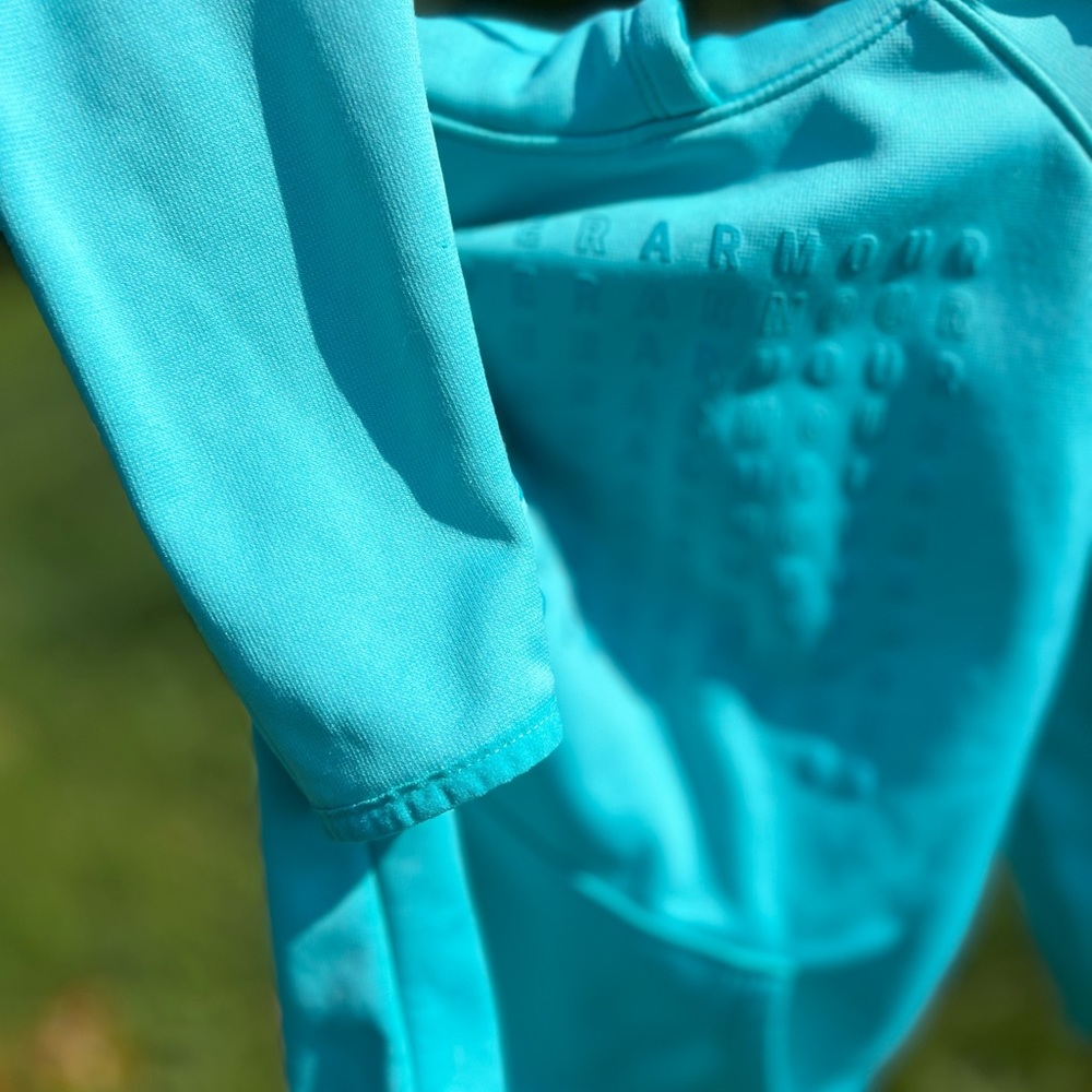 Girls Under armor Hoodie